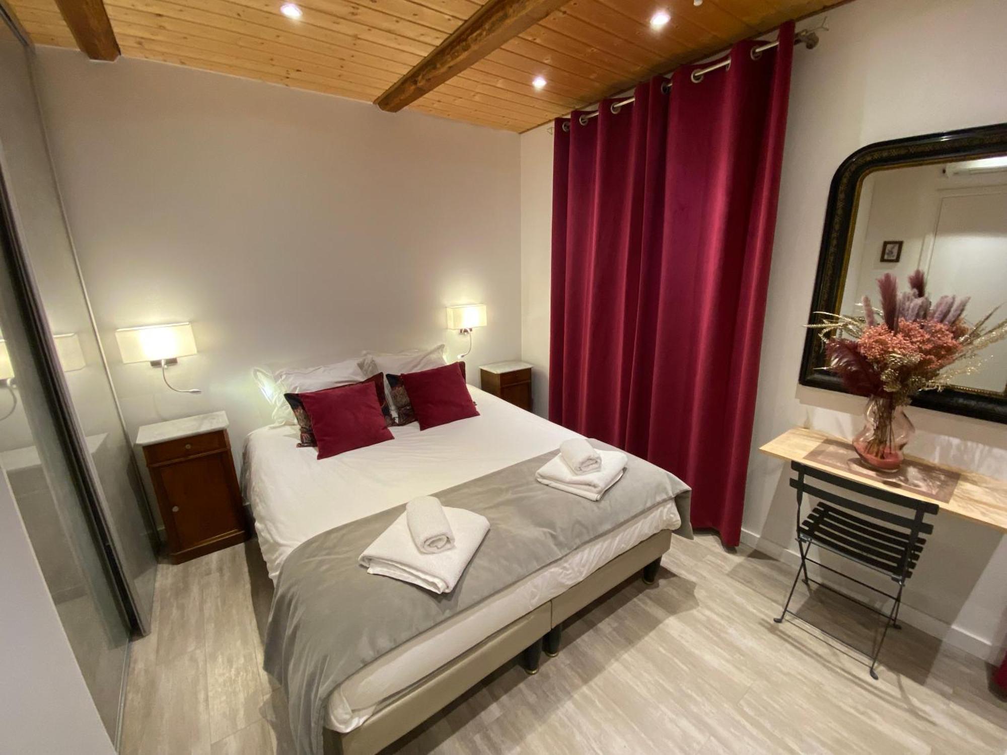 Relais Des Alpes Hotel Guillaumes Bagian luar foto